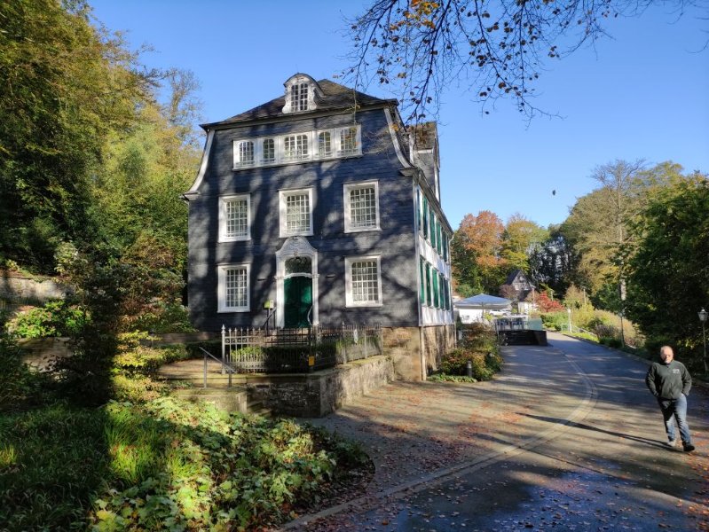 Herrenhaus.jpg